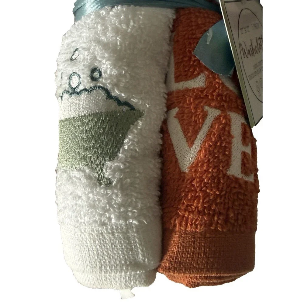 Embroidered Bathtub Love Washcloths Facecloths Set of 5 Rust White